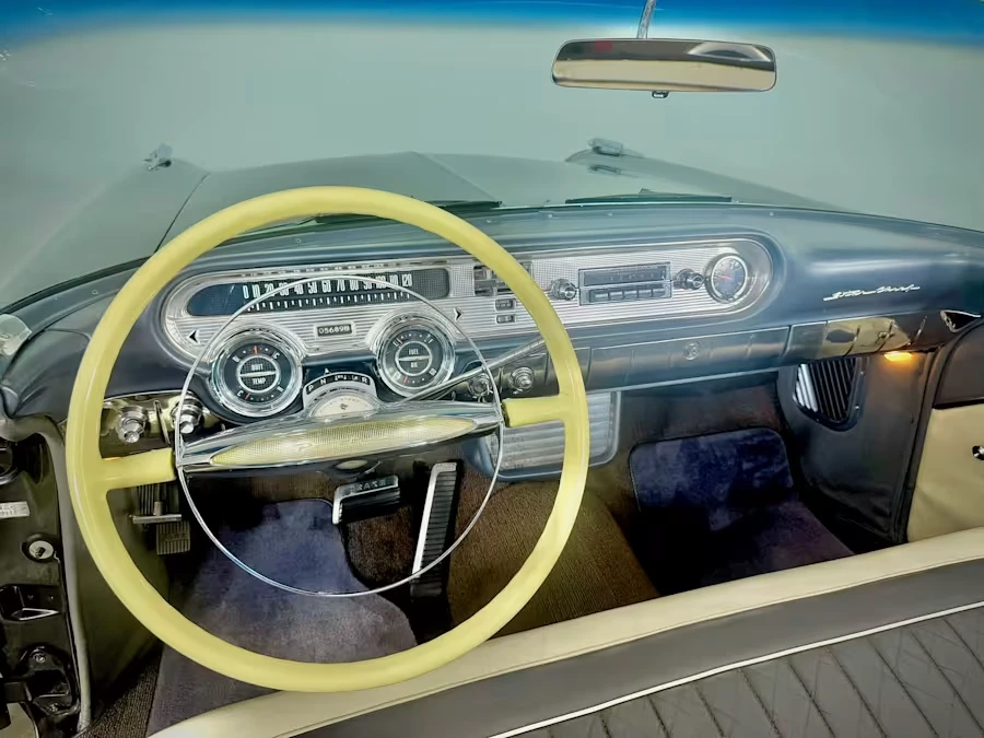 1957 Pontiac Star Chief - Image 19 of 27