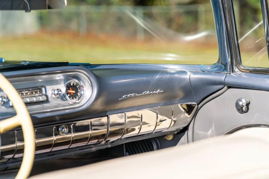 1957 Pontiac Star Chief - Image 16 of 24