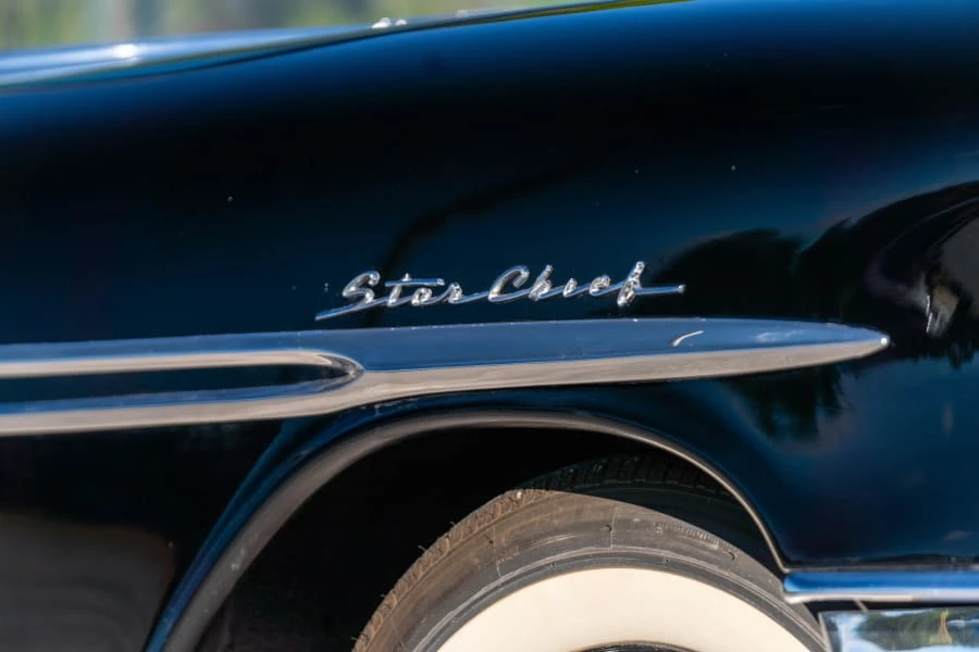 1957 Pontiac Star Chief - Image 7 of 24