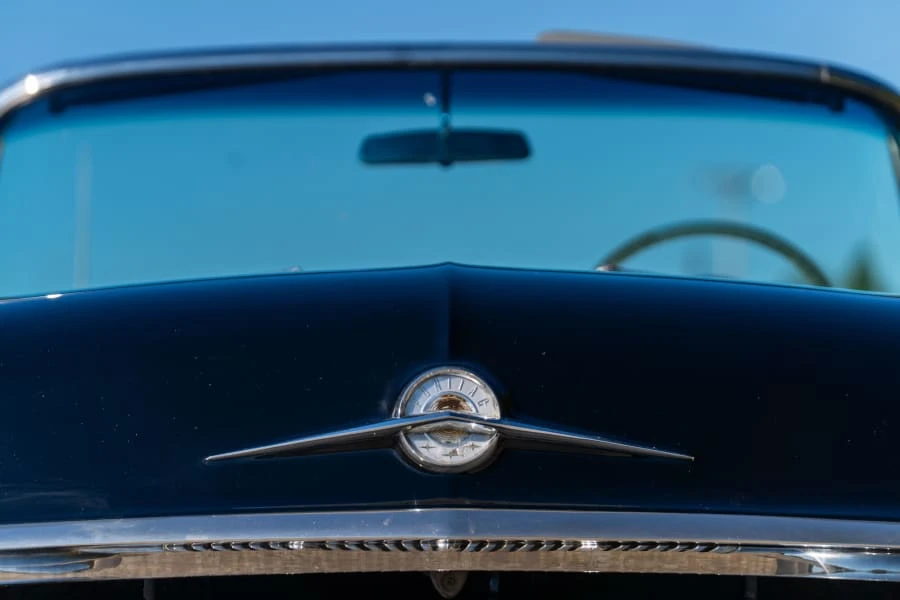 1957 Pontiac Star Chief - Image 8 of 24