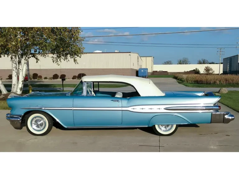 1957 Pontiac Star Chief - Image 6 of 13