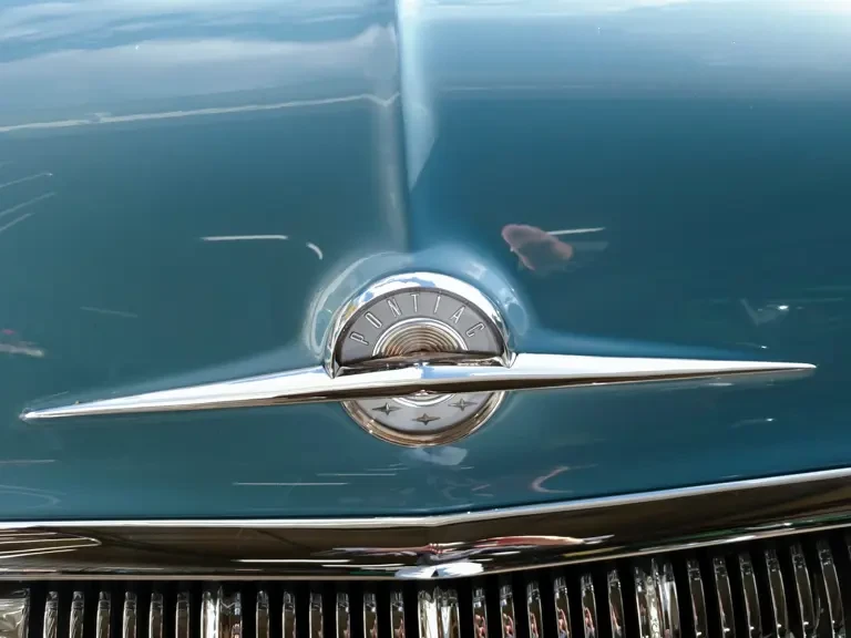 1957 Pontiac Star Chief - Image 7 of 13