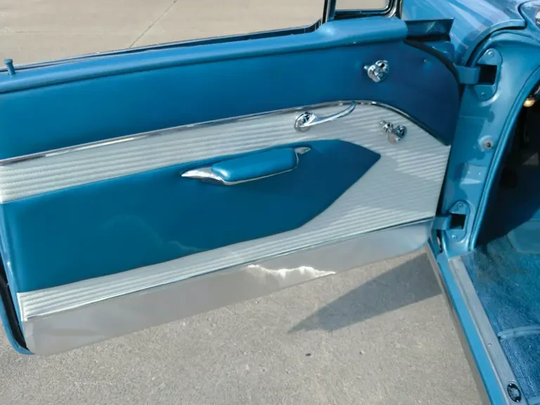 1957 Pontiac Star Chief - Image 10 of 13