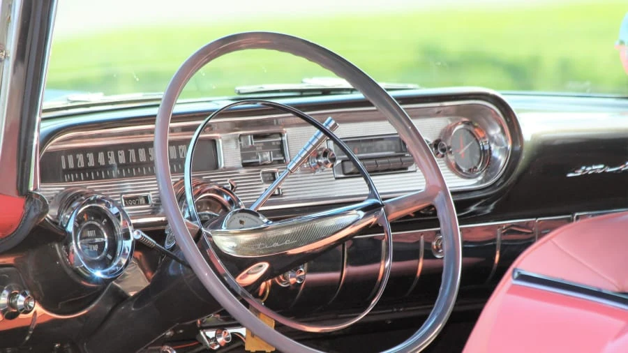 1957 Pontiac Star Chief - Image 4 of 28