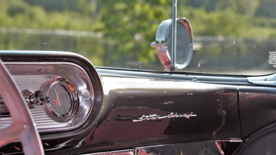 1957 Pontiac Star Chief - Image 5 of 28