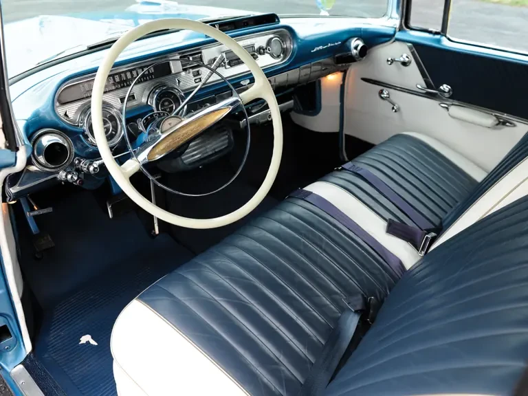 1957 Pontiac Star Chief - Image 5 of 21