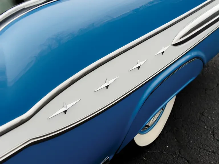 1957 Pontiac Star Chief - Image 17 of 21