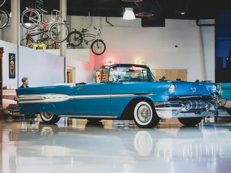 1957 Pontiac Star Chief - Image 9 of 21