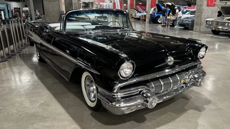 1957 Pontiac Star Chief - Image 3 of 5
