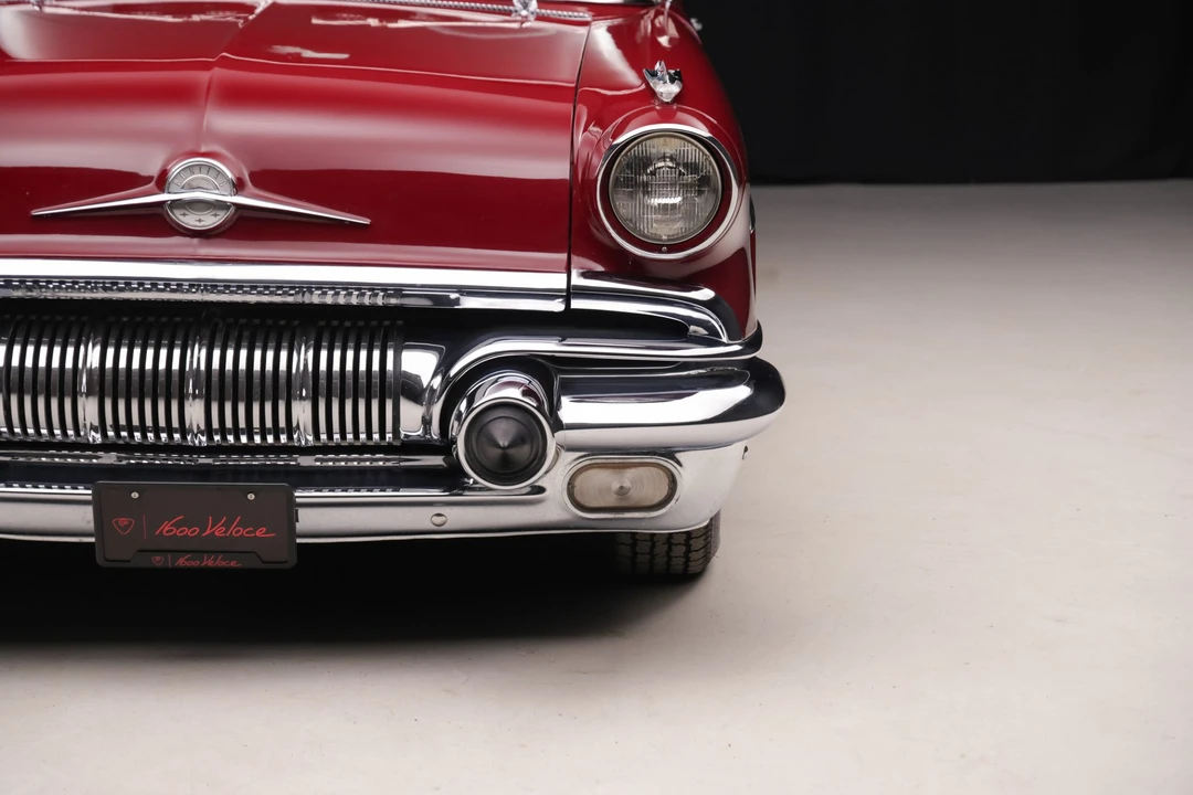 1957 Pontiac Star Chief - Image 20 of 31