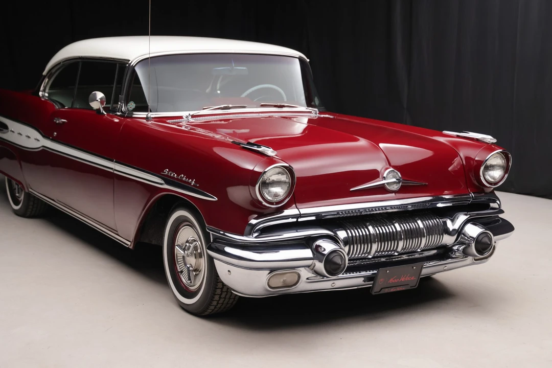 1957 Pontiac Star Chief - Image 21 of 31