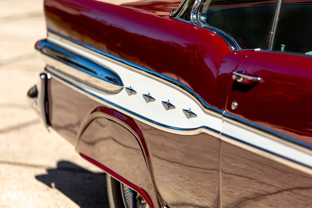 1957 Pontiac Star Chief - Image 18 of 31