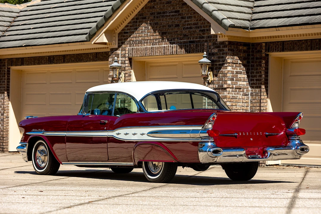 1957 Pontiac Star Chief - Image 8 of 31