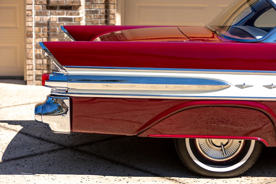 1957 Pontiac Star Chief - Image 14 of 31
