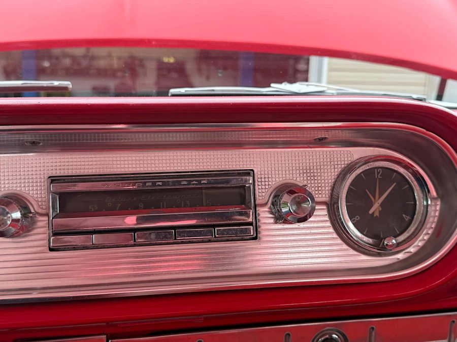 1957 Pontiac Star Chief - Image 13 of 31