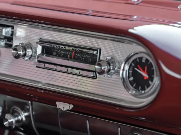 1957 Pontiac Star Chief - Image 15 of 28