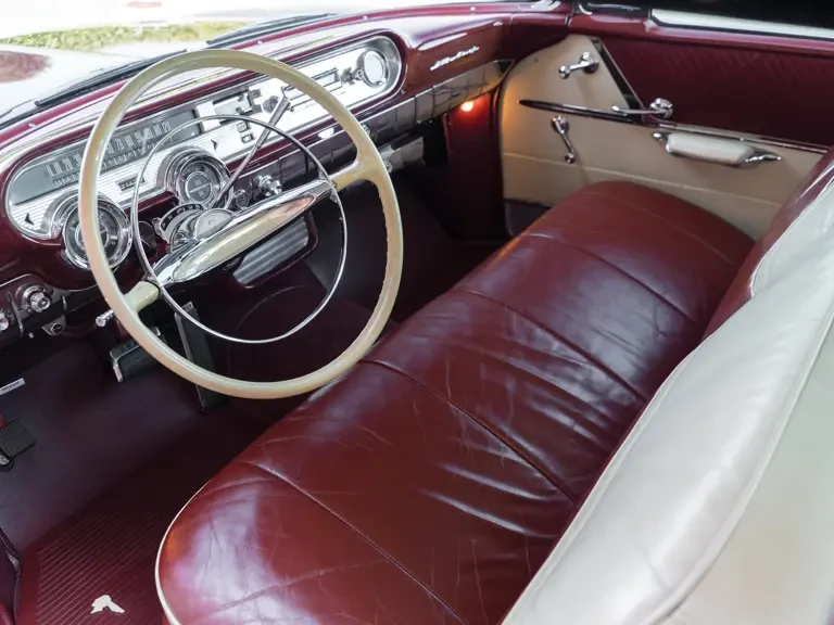 1957 Pontiac Star Chief - Image 5 of 28