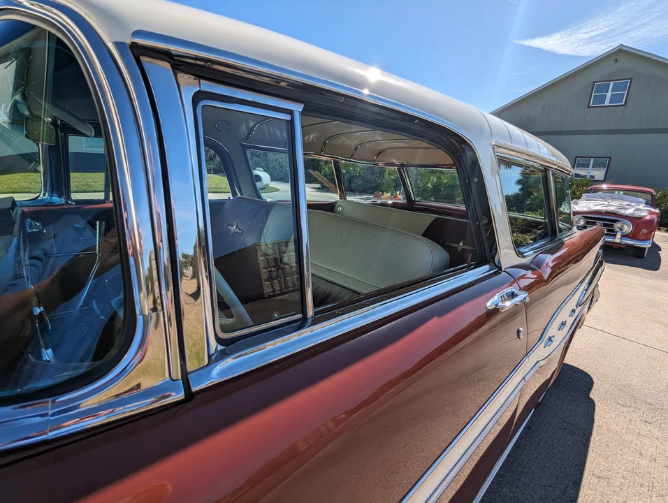 1957 Pontiac Star Chief - Image 15 of 31