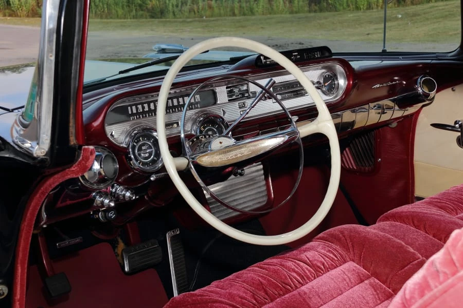 1957 Pontiac Star Chief - Image 19 of 31
