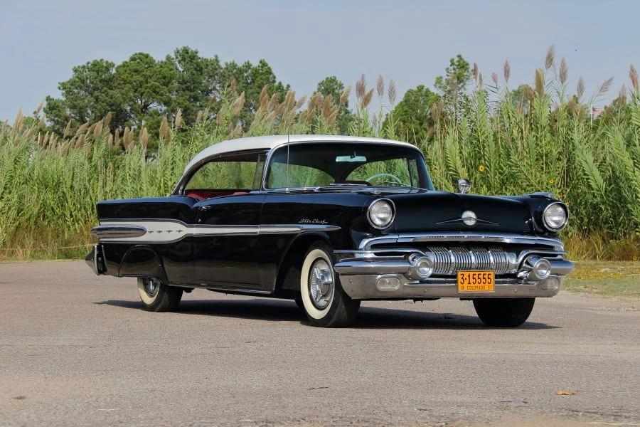 1957 Pontiac Star Chief - Image 15 of 31