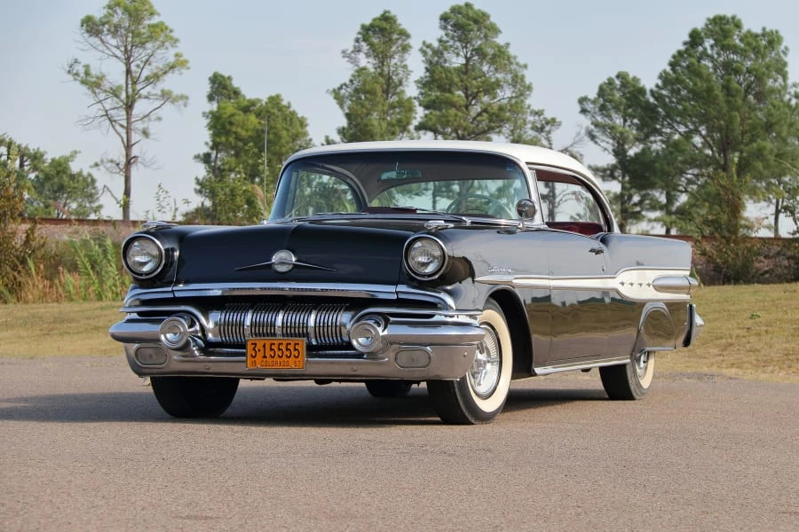 1957 Pontiac Star Chief - Image 13 of 31