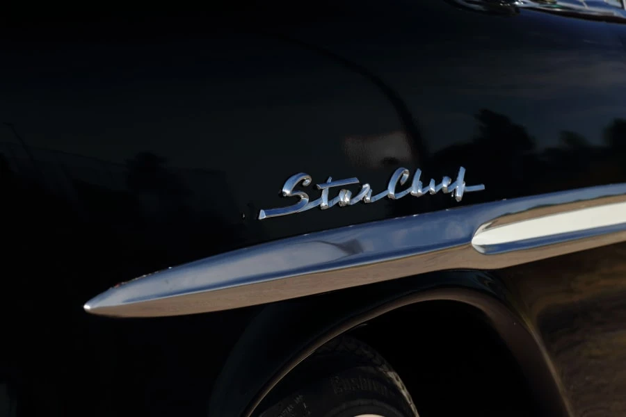 1957 Pontiac Star Chief - Image 7 of 31