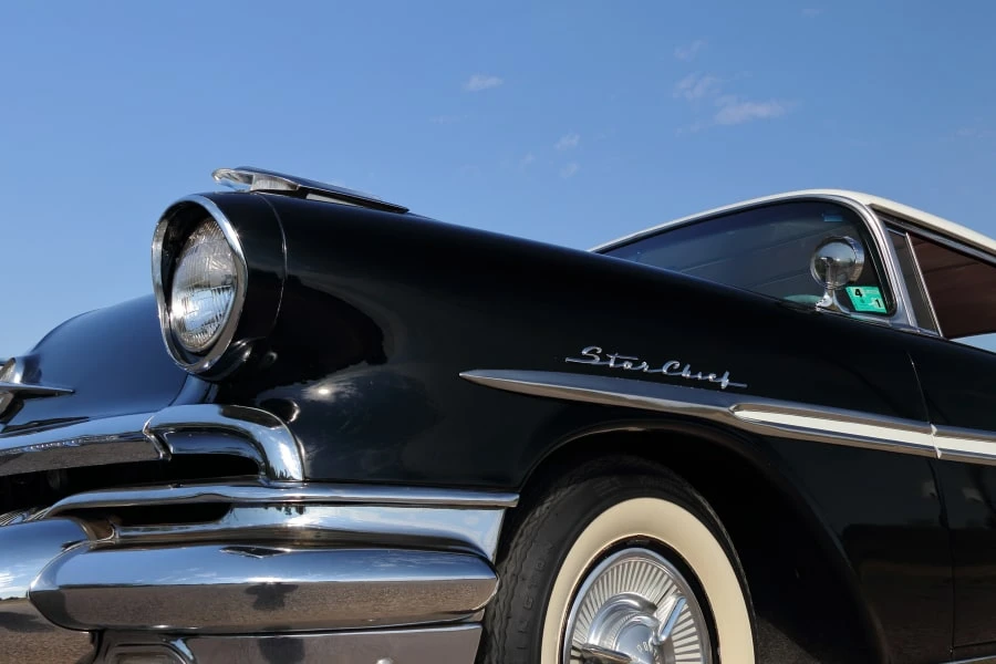 1957 Pontiac Star Chief - Image 14 of 31