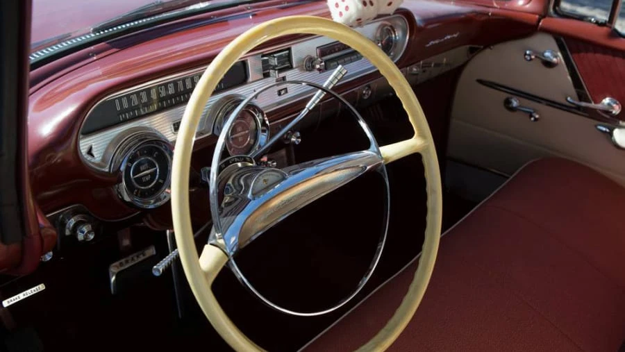 1957 Pontiac Star Chief - Image 4 of 12