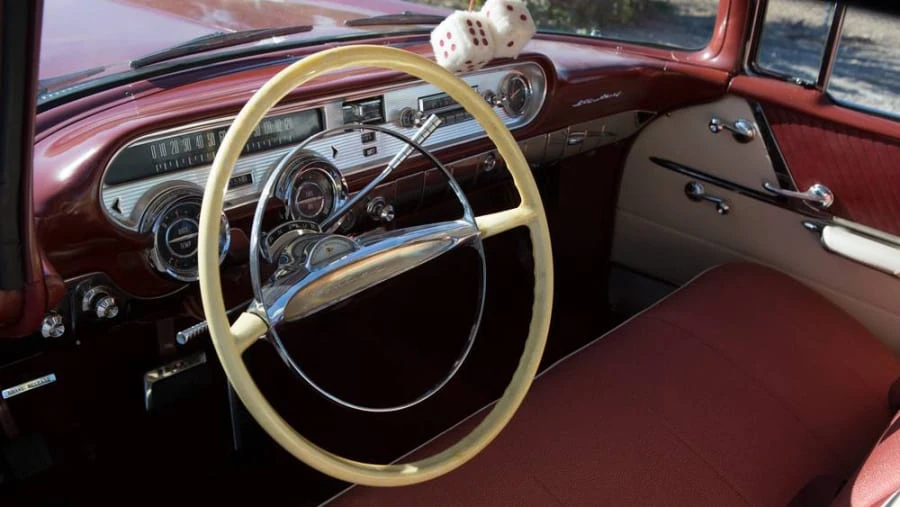 1957 Pontiac Star Chief - Image 5 of 12