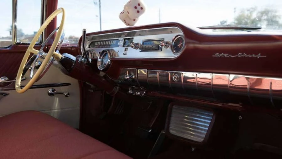 1957 Pontiac Star Chief - Image 6 of 12