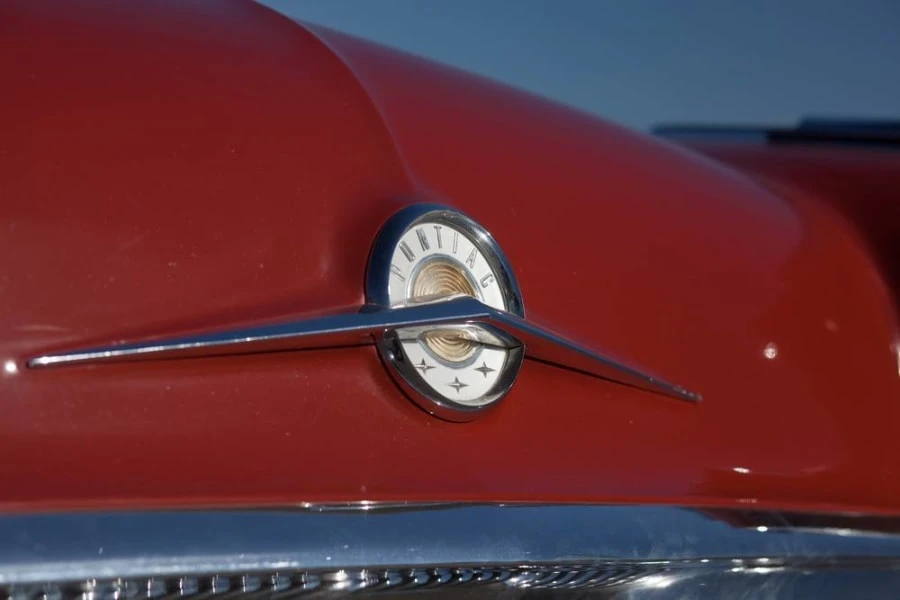 1957 Pontiac Star Chief - Image 11 of 12