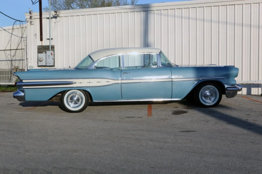 1957 Pontiac Star Chief - Image 2 of 12
