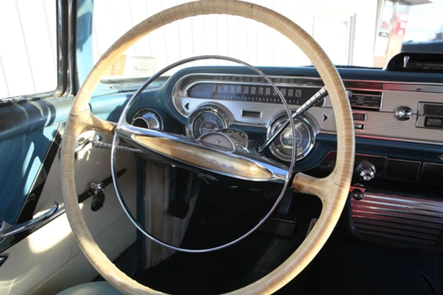 1957 Pontiac Star Chief - Image 4 of 12