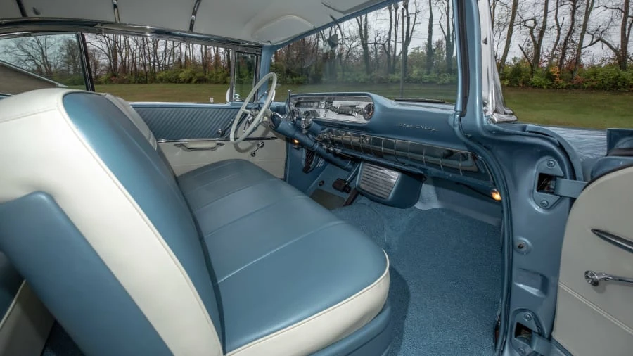 1957 Pontiac Star Chief - Image 5 of 27