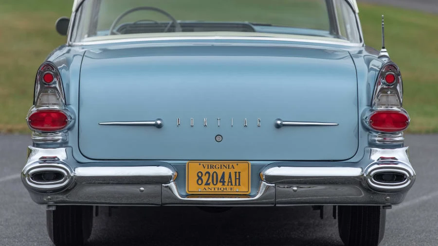 1957 Pontiac Star Chief - Image 18 of 27