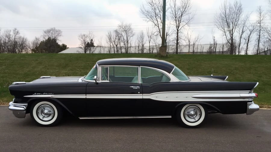 1957 Pontiac Star Chief - Image 11 of 12