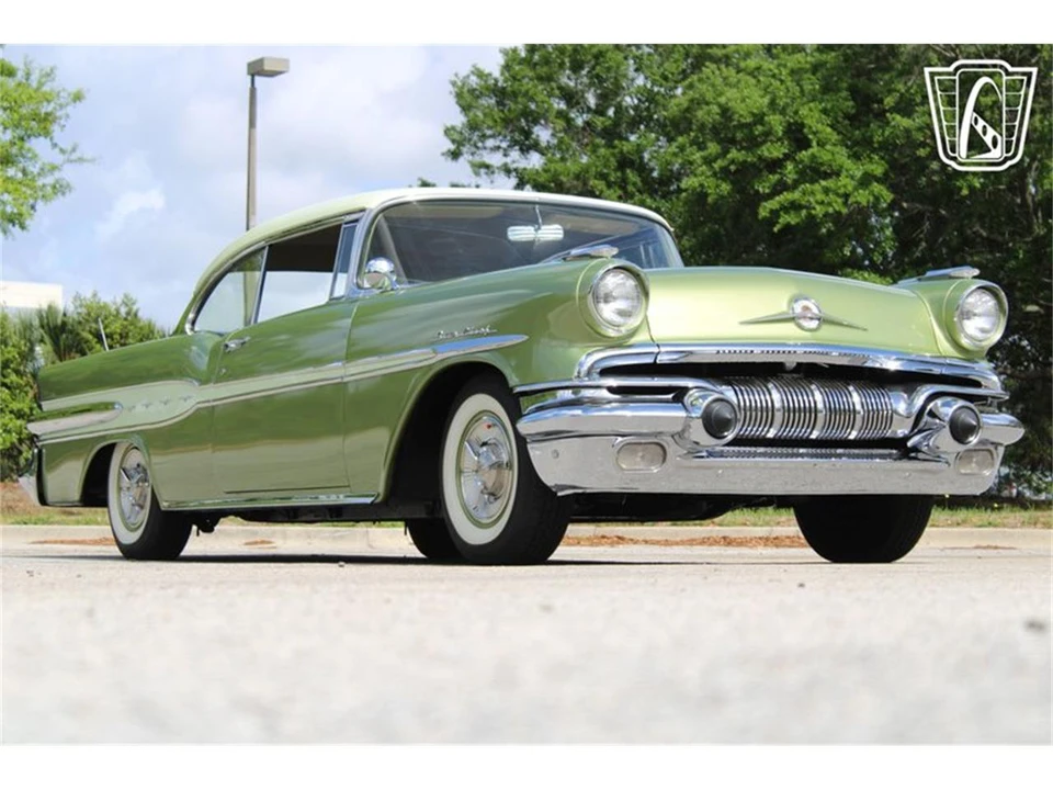 1957 Pontiac Star Chief - Image 12 of 31