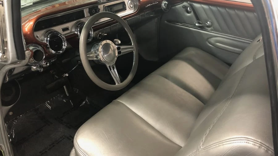 1957 Pontiac Star Chief - Image 2 of 4