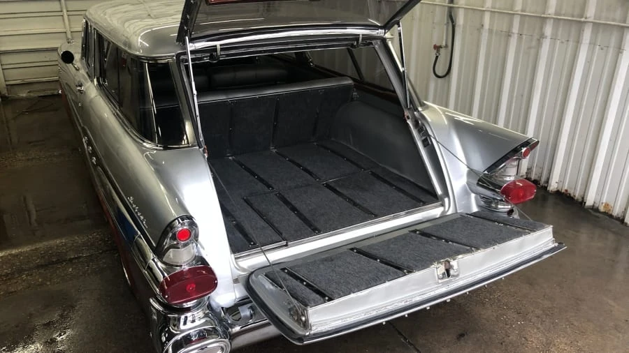 1957 Pontiac Star Chief - Image 4 of 4