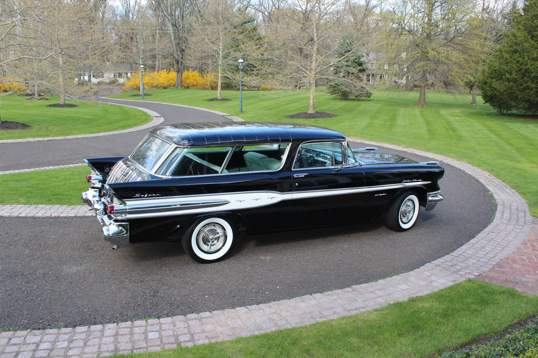 1957 Pontiac Star Chief - Image 16 of 22