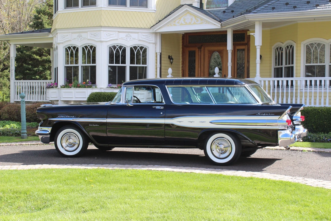 1957 Pontiac Star Chief - Image 17 of 22