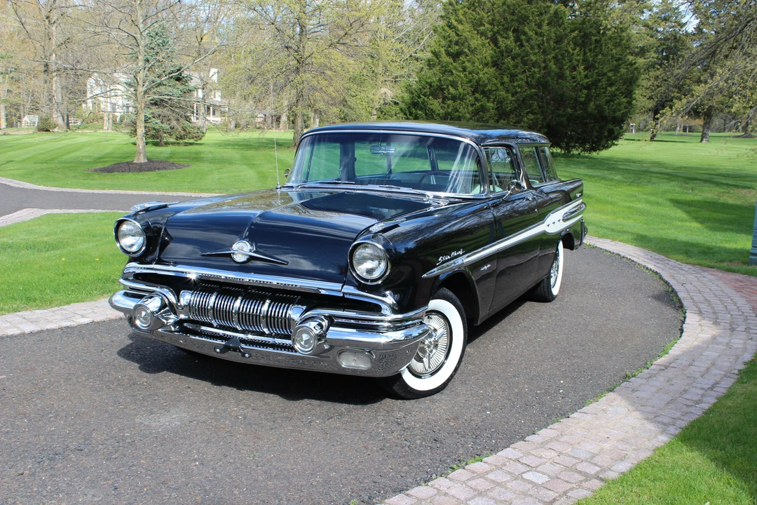 1957 Pontiac Star Chief - Image 6 of 22