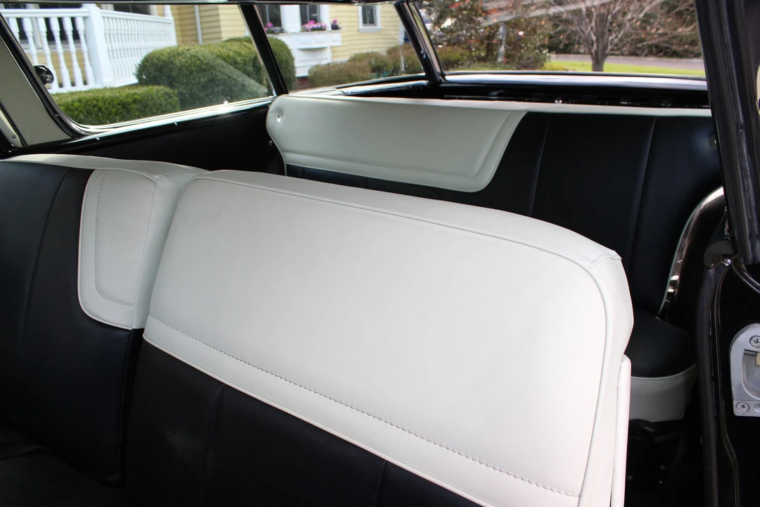 1957 Pontiac Star Chief - Image 8 of 22