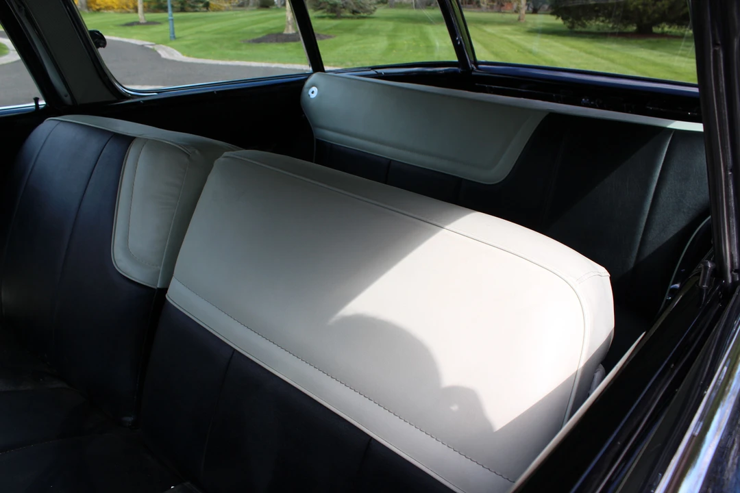 1957 Pontiac Star Chief - Image 4 of 22