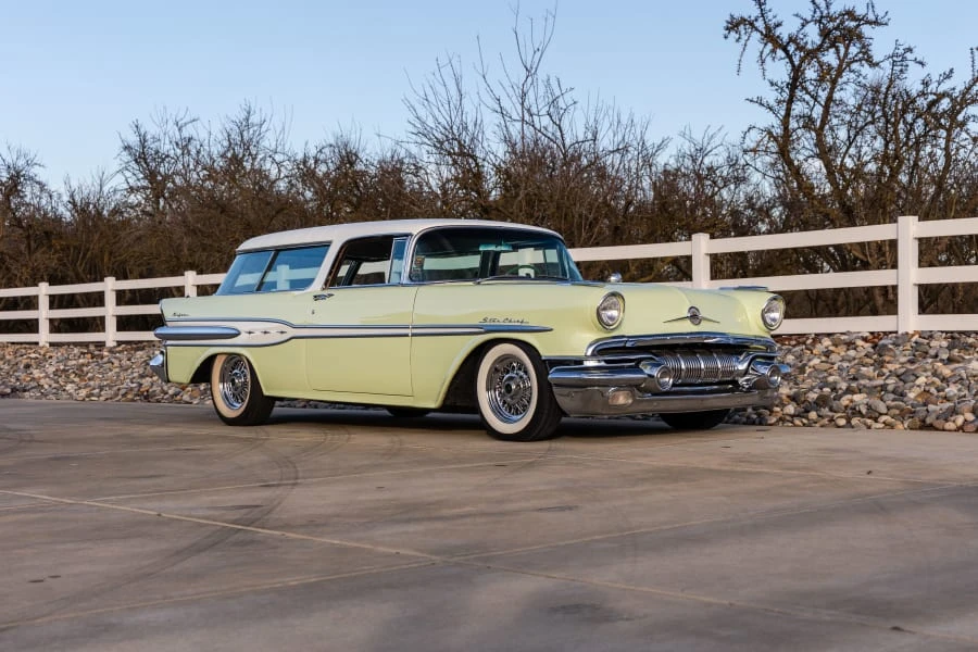 1957 Pontiac Star Chief - Image 6 of 31