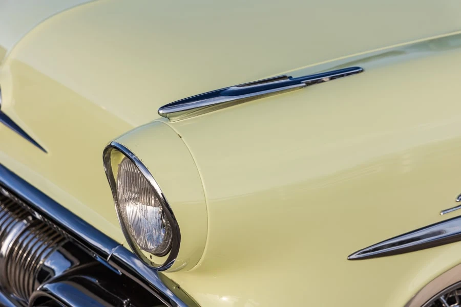 1957 Pontiac Star Chief - Image 10 of 31