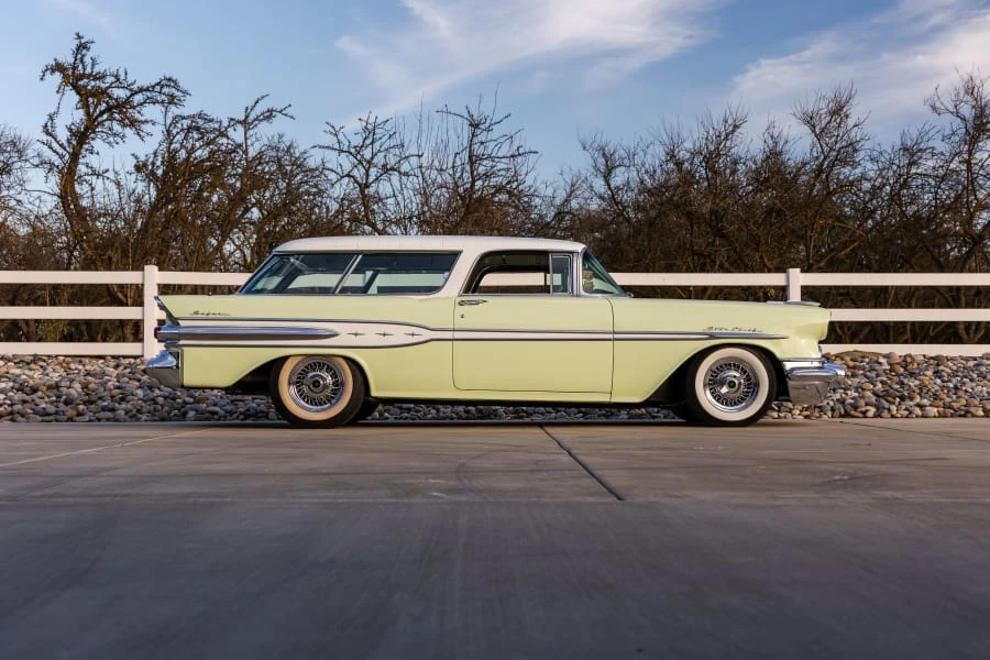 1957 Pontiac Star Chief - Image 14 of 31