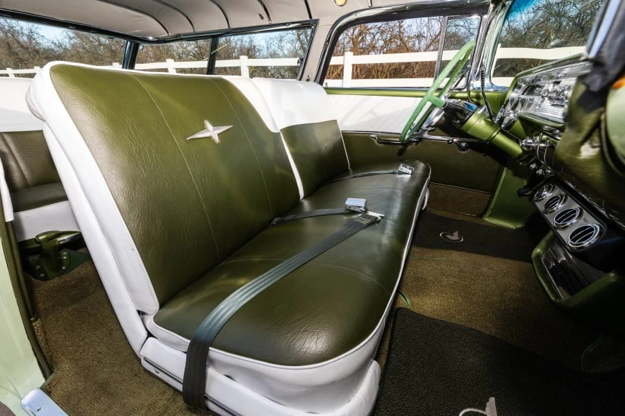 1957 Pontiac Star Chief - Image 22 of 31