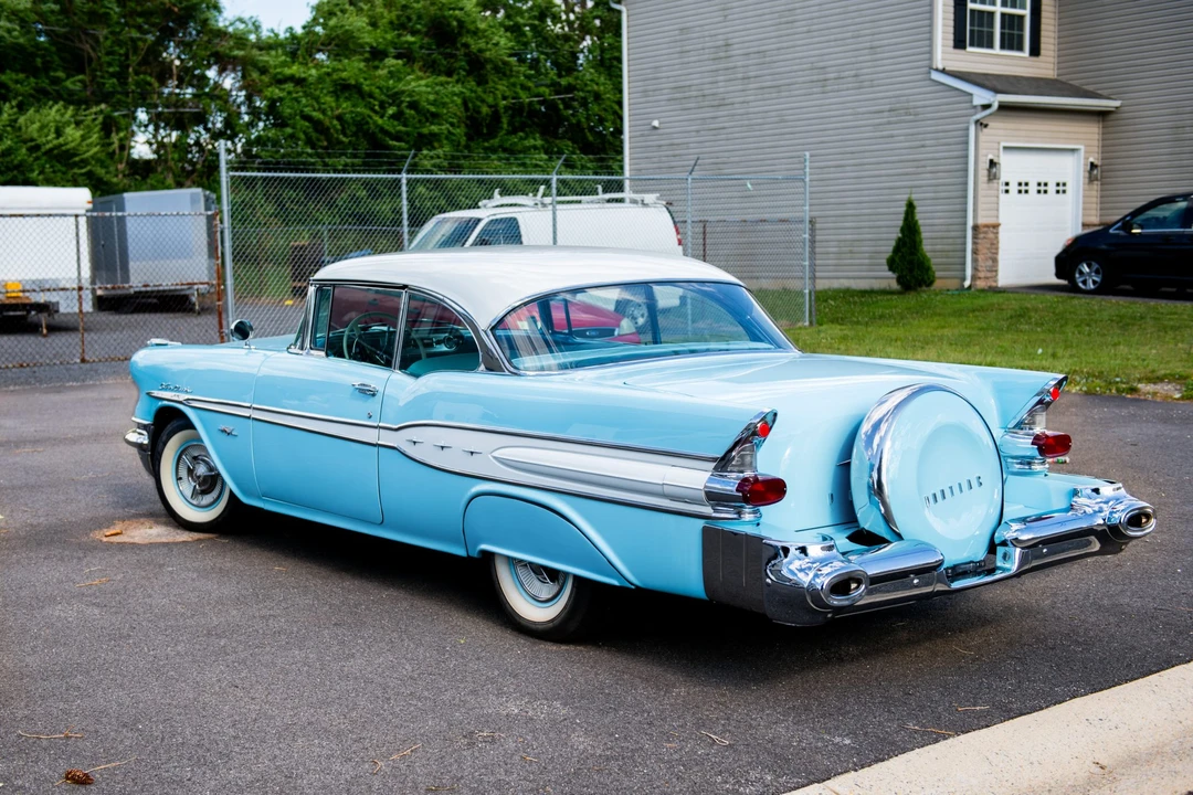 1957 Pontiac Star Chief - Image 12 of 31