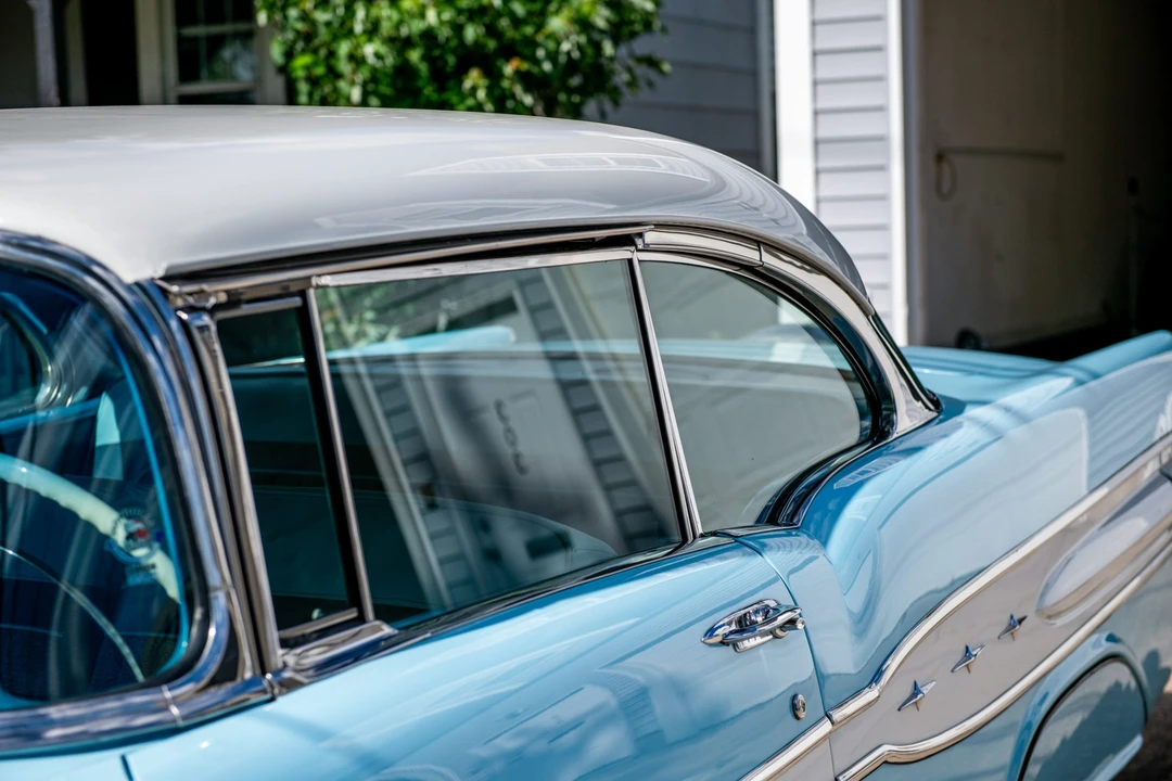 1957 Pontiac Star Chief - Image 25 of 31